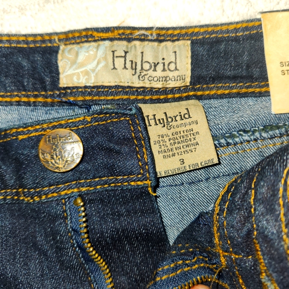 Hybrid size 3 pants w tags